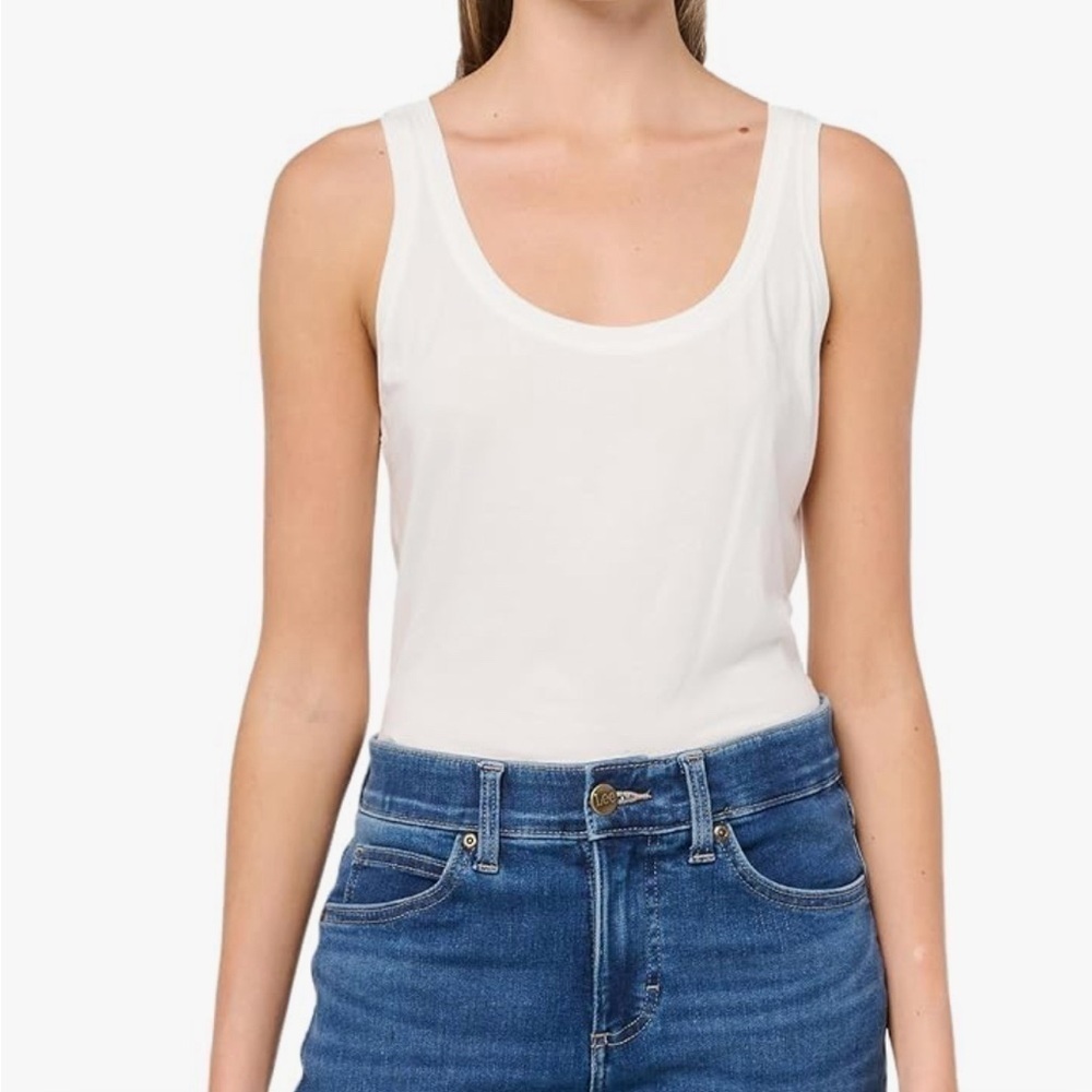 AG Women’s White Tank Top - Size M